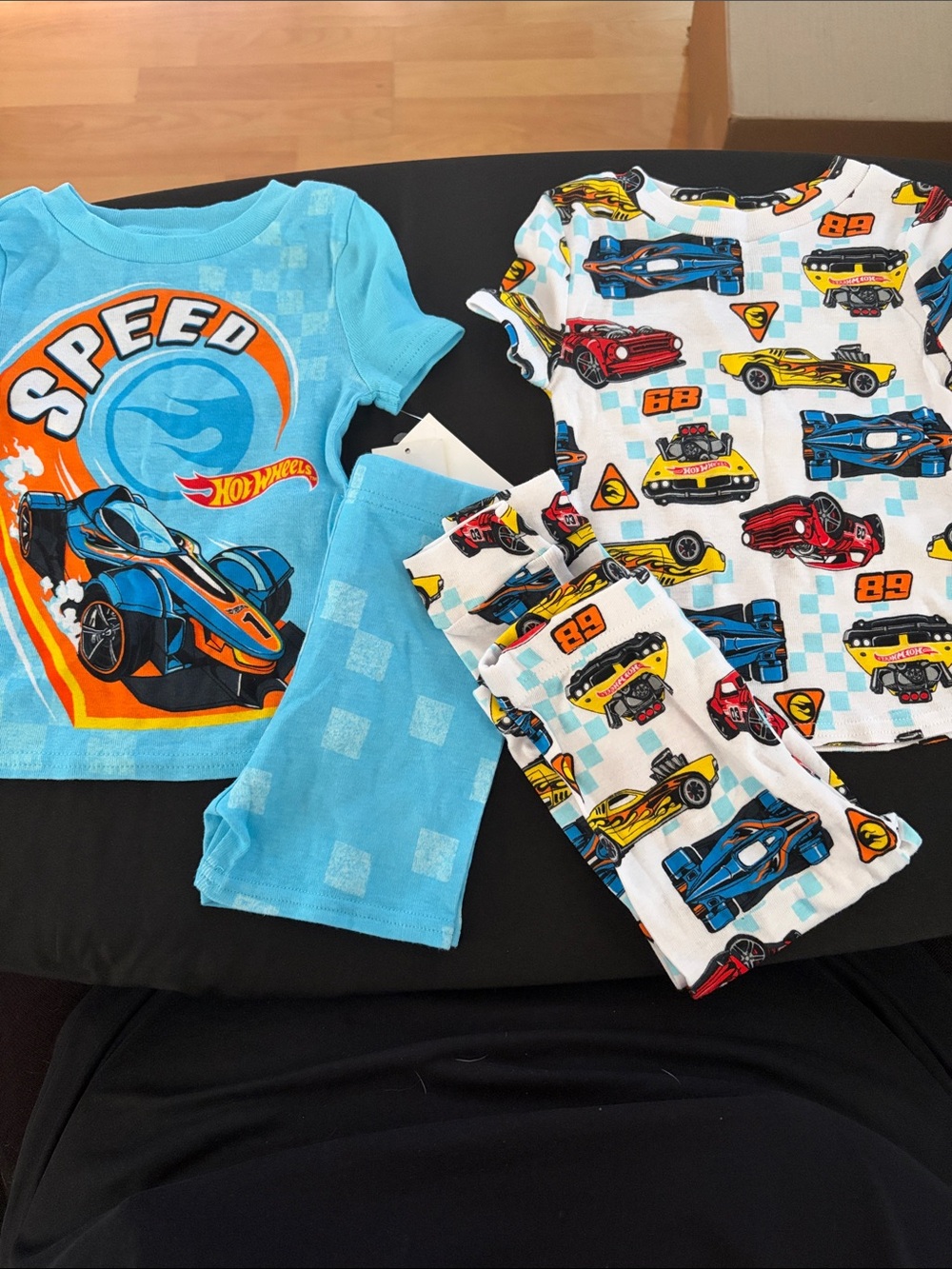 New Mattel Hot Wheels 4 piece pajama set Size 2T - Picture 1 of 3